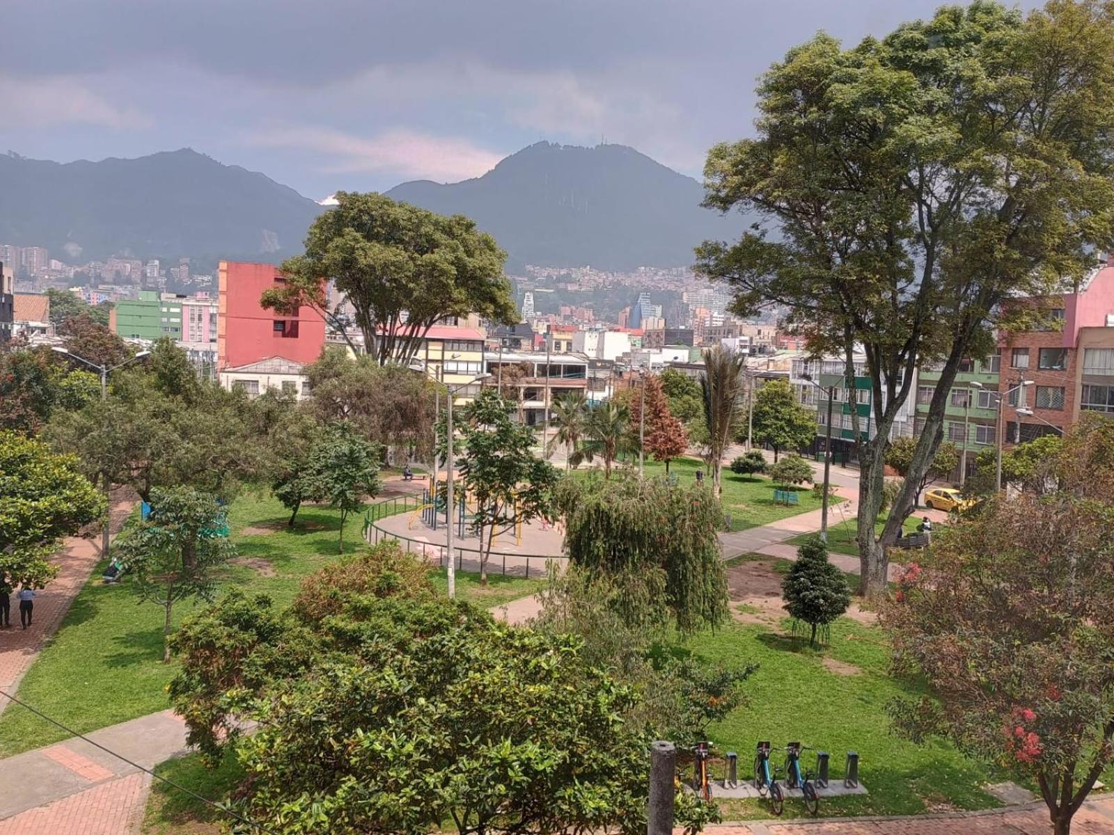 Hoteles Bogota Inn Galerias 外观 照片