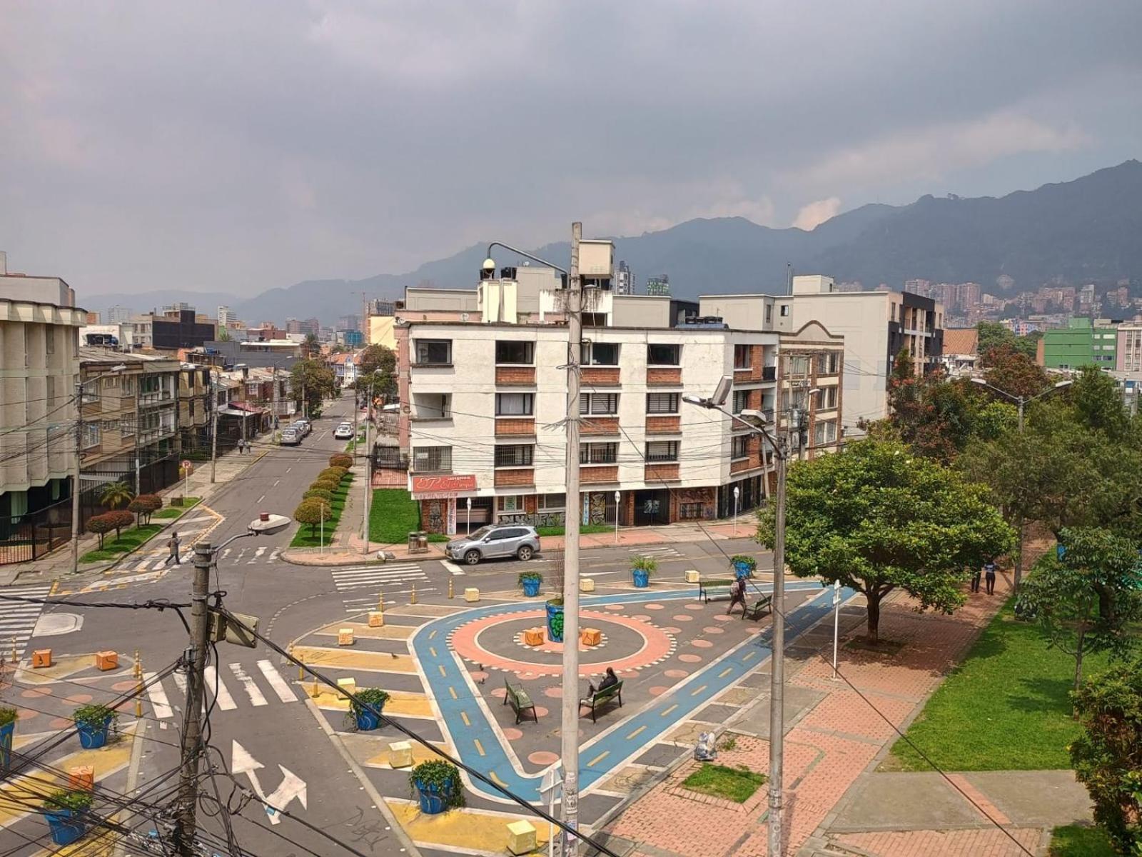 Hoteles Bogota Inn Galerias 外观 照片
